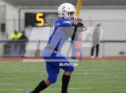 Thumbnail 1 in Mead @ Graham-Kapowsin (WIAA 4A First Round) photogallery.