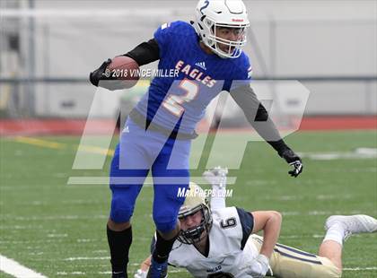 Thumbnail 1 in Mead @ Graham-Kapowsin (WIAA 4A First Round) photogallery.