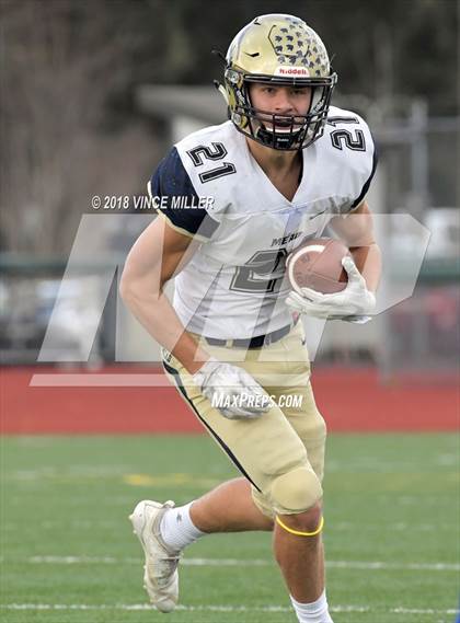 Thumbnail 1 in Mead @ Graham-Kapowsin (WIAA 4A First Round) photogallery.