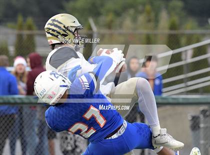 Thumbnail 2 in Mead @ Graham-Kapowsin (WIAA 4A First Round) photogallery.
