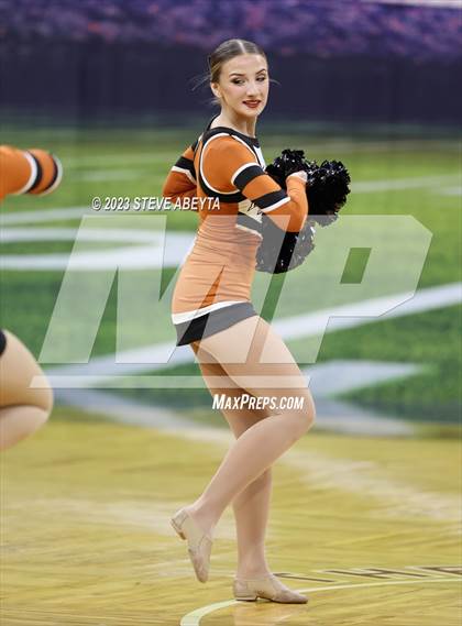 Thumbnail 3 in Mead CHSAA Spirit Poms photogallery.