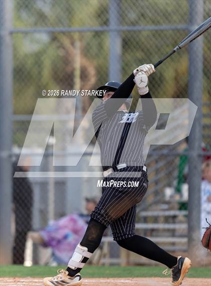 Thumbnail 2 in Mariner vs. Lemon Bay photogallery.