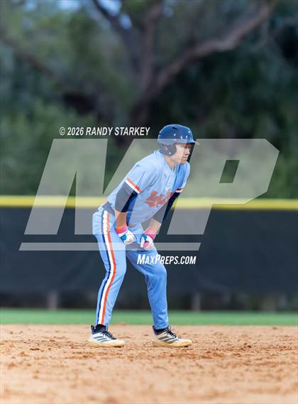 Thumbnail 2 in Mariner vs. Lemon Bay photogallery.