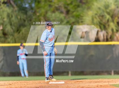 Thumbnail 2 in Mariner vs. Lemon Bay photogallery.