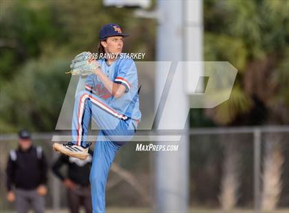 Thumbnail 3 in Mariner vs. Lemon Bay photogallery.