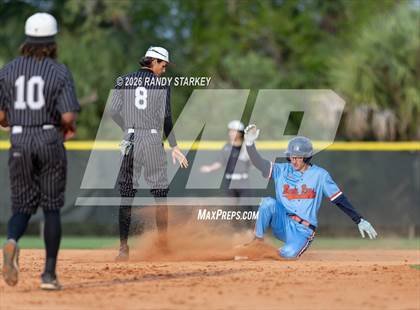 Thumbnail 2 in Mariner vs. Lemon Bay photogallery.
