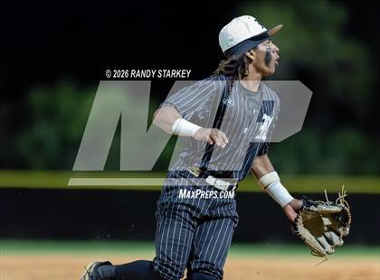 Thumbnail 1 in Mariner vs. Lemon Bay photogallery.