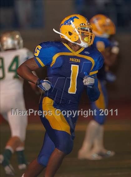 Thumbnail 2 in Long Beach Poly @ Grant (Smackdown at Sactown) photogallery.