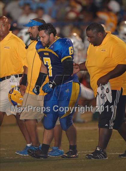 Thumbnail 1 in Long Beach Poly @ Grant (Smackdown at Sactown) photogallery.