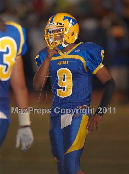 Thumbnail 2 in Long Beach Poly @ Grant (Smackdown at Sactown) photogallery.