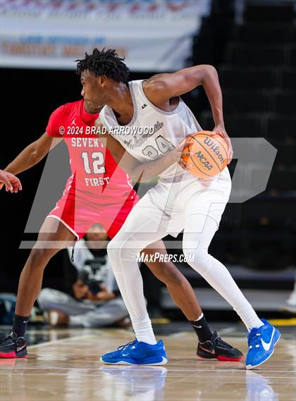 Thumbnail 2 in Seventy-First vs Westover (NCHSAA 3A Regional Final) photogallery.