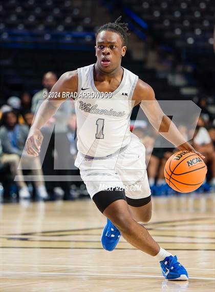 Thumbnail 1 in Seventy-First vs Westover (NCHSAA 3A Regional Final) photogallery.