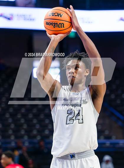 Thumbnail 3 in Seventy-First vs Westover (NCHSAA 3A Regional Final) photogallery.