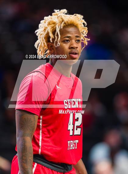 Thumbnail 2 in Seventy-First vs Westover (NCHSAA 3A Regional Final) photogallery.
