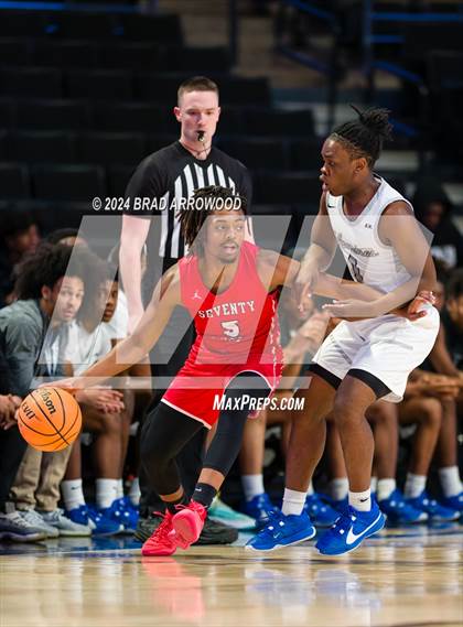 Thumbnail 2 in Seventy-First vs Westover (NCHSAA 3A Regional Final) photogallery.