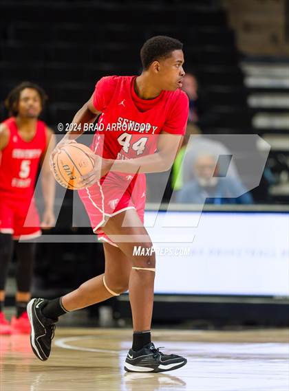 Thumbnail 2 in Seventy-First vs Westover (NCHSAA 3A Regional Final) photogallery.
