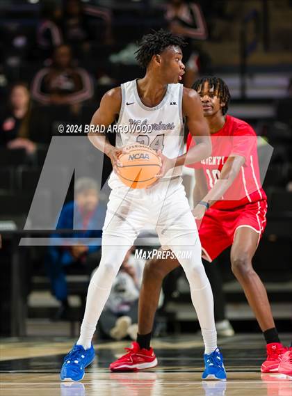 Thumbnail 1 in Seventy-First vs Westover (NCHSAA 3A Regional Final) photogallery.