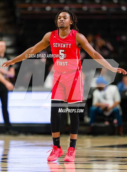 Thumbnail 3 in Seventy-First vs Westover (NCHSAA 3A Regional Final) photogallery.