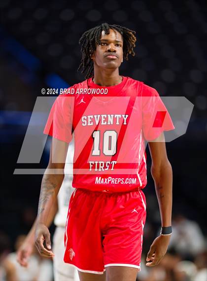 Thumbnail 2 in Seventy-First vs Westover (NCHSAA 3A Regional Final) photogallery.