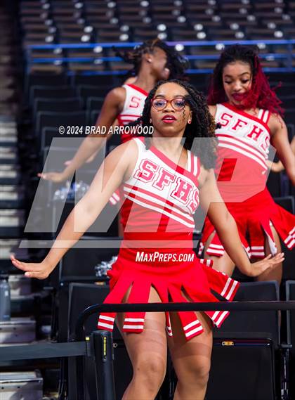 Thumbnail 1 in Seventy-First vs Westover (NCHSAA 3A Regional Final) photogallery.