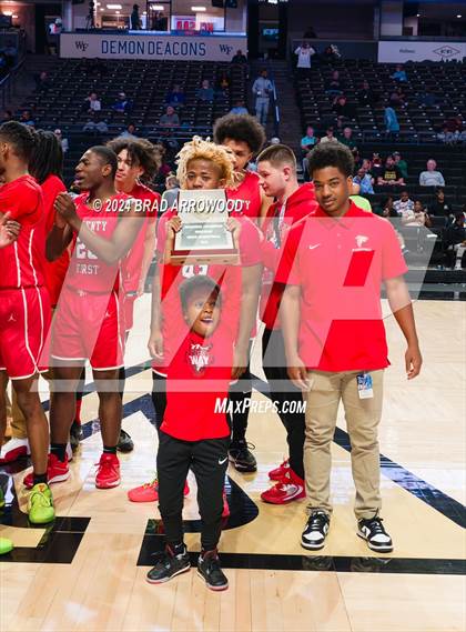 Thumbnail 2 in Seventy-First vs Westover (NCHSAA 3A Regional Final) photogallery.
