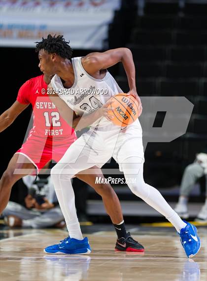 Thumbnail 1 in Seventy-First vs Westover (NCHSAA 3A Regional Final) photogallery.