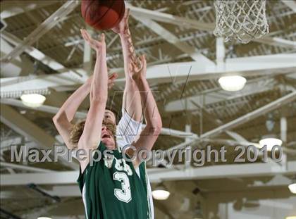 Thumbnail 3 in Webb vs Knoxville Catholic photogallery.