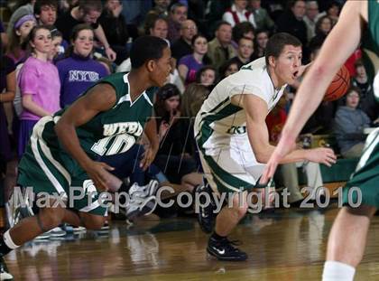 Thumbnail 3 in Webb vs Knoxville Catholic photogallery.
