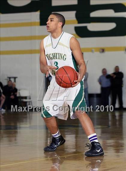 Thumbnail 3 in Webb vs Knoxville Catholic photogallery.