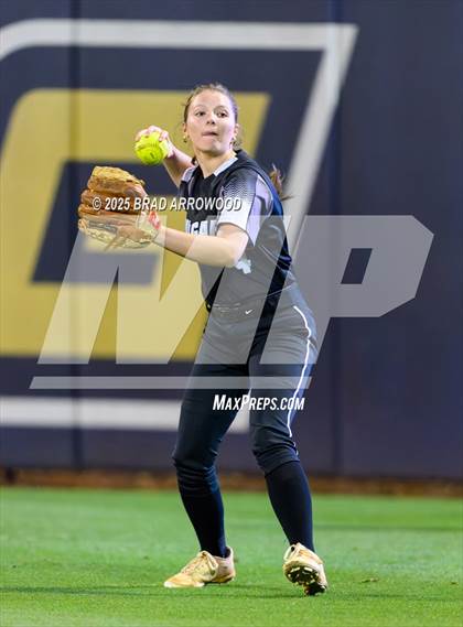 Thumbnail 3 in Scotland vs Rockingham County (NCHSAA 3A Final Game 1) photogallery.