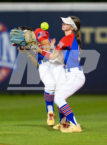 Thumbnail 3 in Scotland vs Rockingham County (NCHSAA 3A Final Game 1) photogallery.