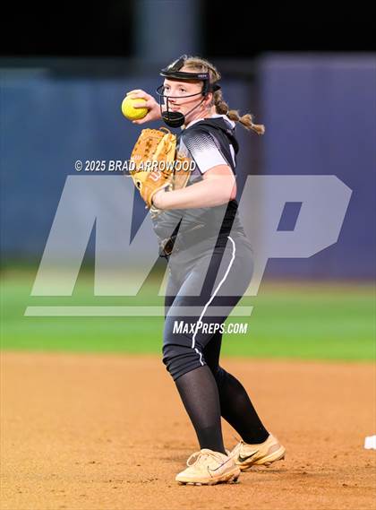 Thumbnail 3 in Scotland vs Rockingham County (NCHSAA 3A Final Game 1) photogallery.