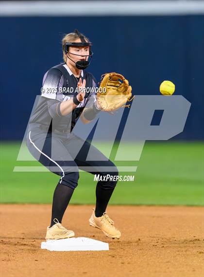 Thumbnail 2 in Scotland vs Rockingham County (NCHSAA 3A Final Game 1) photogallery.