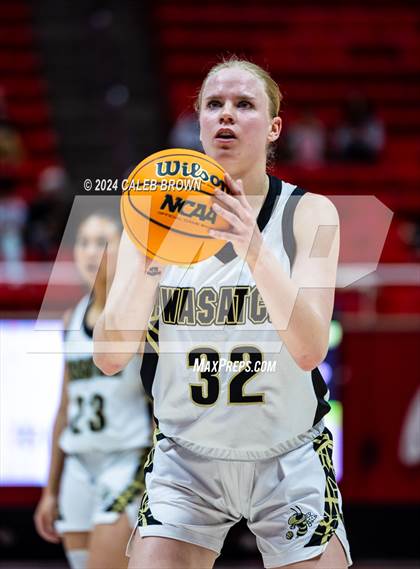 Thumbnail 1 in Springville vs. Wasatch (UHSAA 5A Semifinal) photogallery.