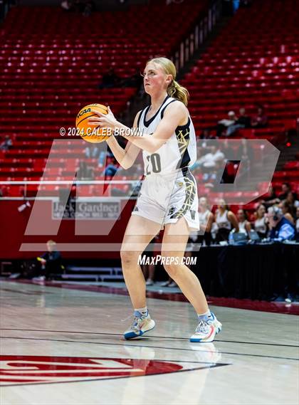 Thumbnail 1 in Springville vs. Wasatch (UHSAA 5A Semifinal) photogallery.