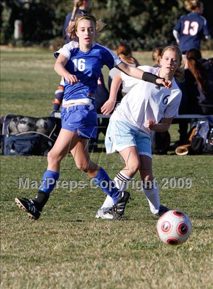 Thumbnail 1 in Agoura vs Quartz Hill (Hart Showcase) photogallery.