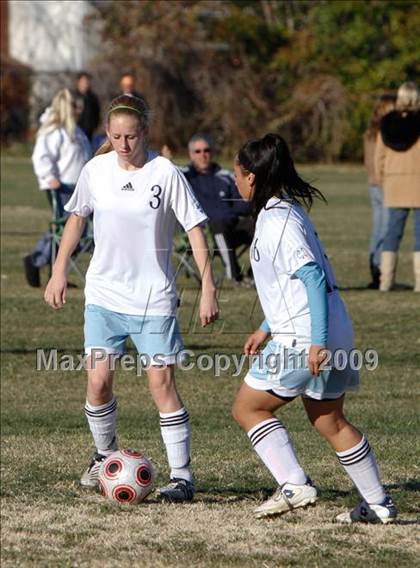 Thumbnail 2 in Agoura vs Quartz Hill (Hart Showcase) photogallery.