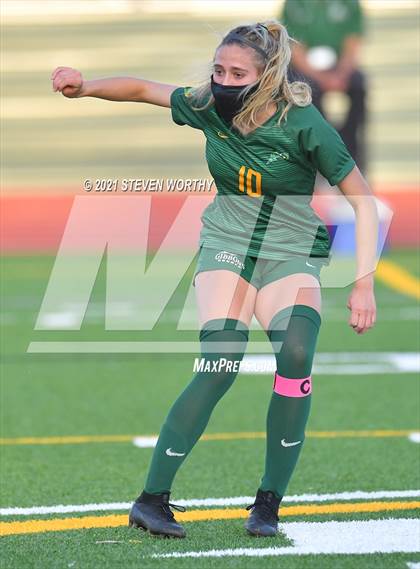 Thumbnail 3 in Enloe @ Cardinal Gibbons photogallery.