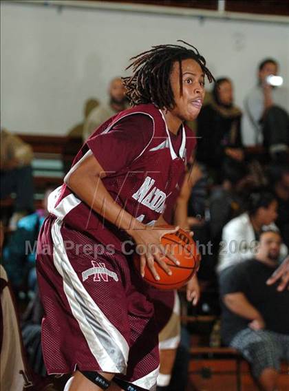 Thumbnail 3 in Natomas vs. Encina (St. Hope Holiday Classic) photogallery.