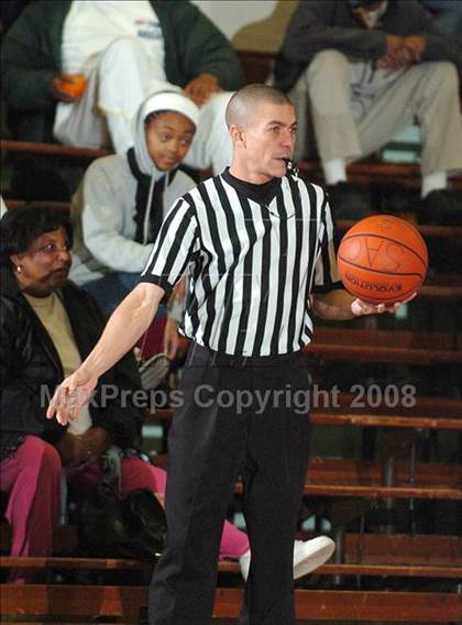 Thumbnail 3 in Natomas vs. Encina (St. Hope Holiday Classic) photogallery.