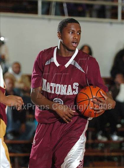 Thumbnail 2 in Natomas vs. Encina (St. Hope Holiday Classic) photogallery.
