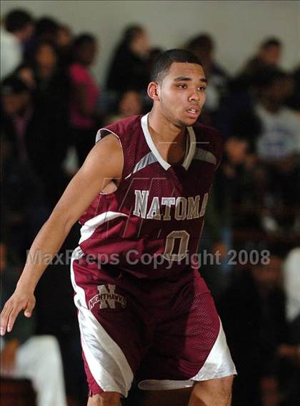 Thumbnail 2 in Natomas vs. Encina (St. Hope Holiday Classic) photogallery.
