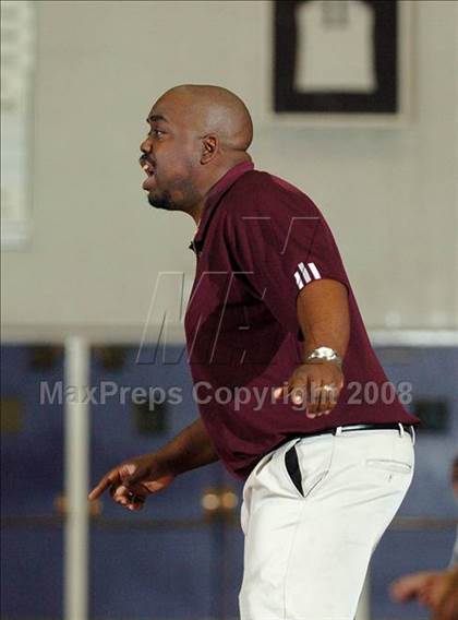 Thumbnail 3 in Natomas vs. Encina (St. Hope Holiday Classic) photogallery.