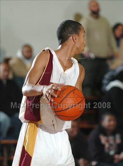 Thumbnail 2 in Natomas vs. Encina (St. Hope Holiday Classic) photogallery.
