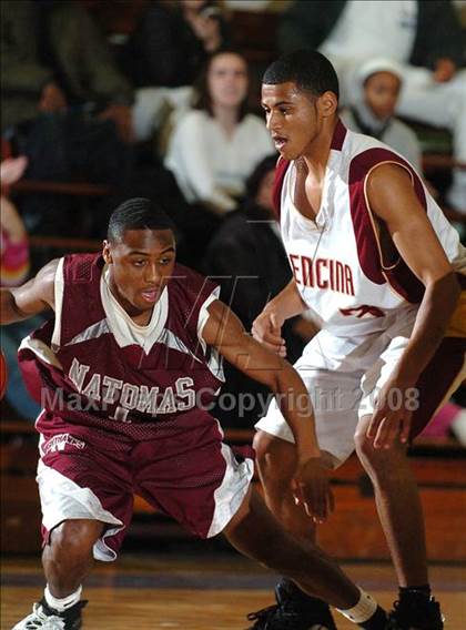 Thumbnail 2 in Natomas vs. Encina (St. Hope Holiday Classic) photogallery.