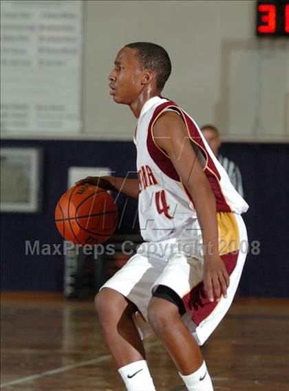 Thumbnail 3 in Natomas vs. Encina (St. Hope Holiday Classic) photogallery.