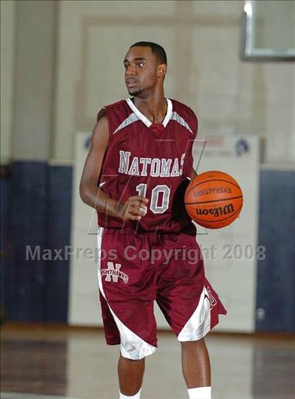 Thumbnail 2 in Natomas vs. Encina (St. Hope Holiday Classic) photogallery.