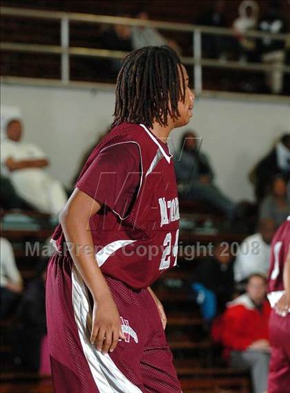 Thumbnail 3 in Natomas vs. Encina (St. Hope Holiday Classic) photogallery.