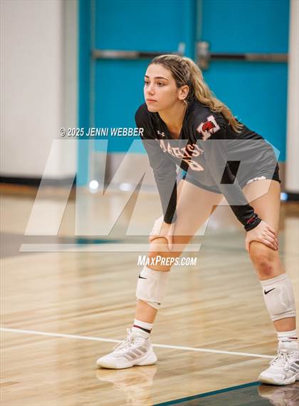 Thumbnail 1 in Mater Dei @ Marist (Durango Fall Classic) photogallery.