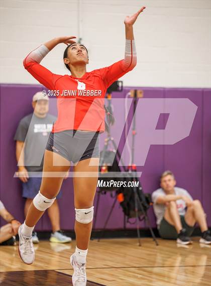 Thumbnail 2 in Mater Dei @ Marist (Durango Fall Classic) photogallery.